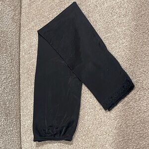 Elegant Black Leggings with Lace Trim